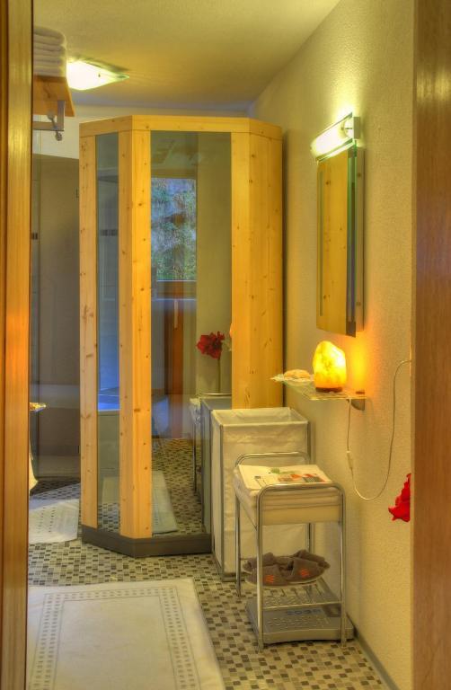 Gaestehaus Resi Йерценс Экстерьер фото